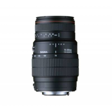 Sigma 70-300 mm 1/4-5.6 DG Macro objektív