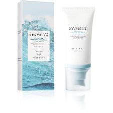 SKIN1004 Madagascar Centella Hyalu-Cica Water-Fit Sun Serum 50 ml arcszérum