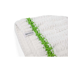 Skoda bojtos fehér téli sapka "Winter"