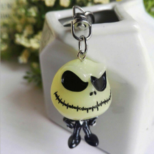 Skull Jack lumineszkáló kulcstartó kulcstartó