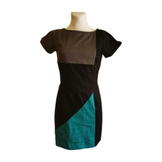  Skunkfunk fekete geometrikus mintás női ruha (méret: S)