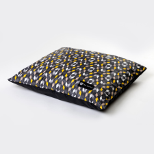 Sofa Dress Kft. NRDOGS Basic Kutyafekhely Rubik XL 107x68 cm szállítóbox, fekhely kutyáknak