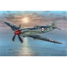 SPECIAL HOBBY 1/72 Supermarine Seafire Mk.45 vadászgép modell makett