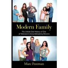 St Martin's Press Modern Family | MARC FREEMAN egyéb könyv
