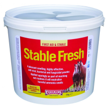 Stable Fresh Dry Bed Powder – Istálló, alom szagtalanító por haszonállat felszerelés