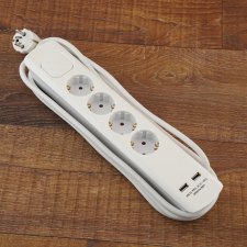 Stilo hálózati elosztó 4db aljzat 3fm vezetékkel, kapcsolóval hosszabbító, elosztó