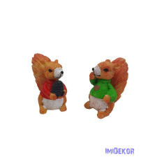  Színes pulcsis mókus figura dekorációs kellék