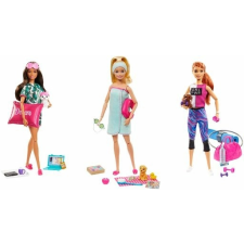 Szőke baba kiskutyával barbie baba
