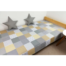 Szürke-drapp patchwork ágytakaró lakástextília