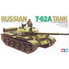  Tamiya 1:35 Soviet Tank T-62A - 35108 makett