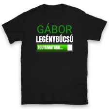 TeeInBlue Legénybúcsú folyamatban - egyedi neves póló legénybúcsúra Fekete póló / fekete / S ajándéktárgy