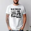 TeeInBlue Vicces póló apának - én egy tökéletes és szerény fiú apukája vagyok Fehér póló / fehér / M