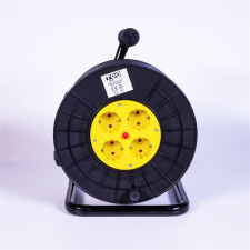 TOO CRB-4400 4 aljzat 40 méter 3x1.5mm2 fekete kábeldob kábel és adapter