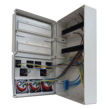 TP Electric IPARI CSATLAKOZÓ DOBOZ 6x 2P+F és 2x 5P16A 1x5P32A vezetékelve villanyszerelés