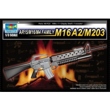  Trumpeter AR15/M16/M4 FAMILY-M16A2/M203 1:3 (01904) makett