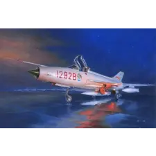  Trumpeter J-7G 1:48 (02861) makett