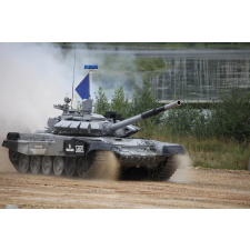  Trumpeter Russian T-72B3M MBT 1:35 (09510) makett
