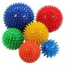 Tüskés labda 9 cm MEDIGOR játéklabda