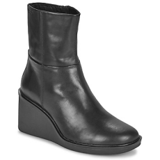 Vagabond Shoemakers Bokacsizmák DEENA Fekete 38