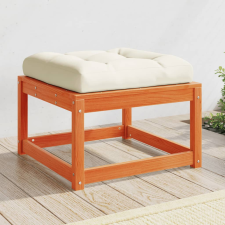 vidaXL barna tömör fenyőfa kerti lábtartó párnákkal 63,5x63,5x38 cm kerti bútor
