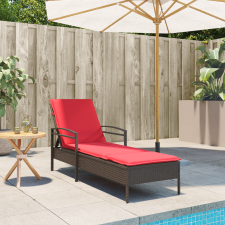 vidaXL Napozóágy Párnával Barna 63x200x81 cm Poli Rattan kerti bútor