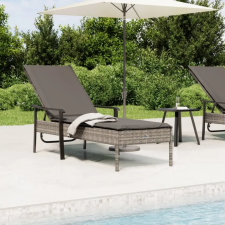 vidaXL Szürke polyrattan napozóágy párnával (362807) kerti bútor