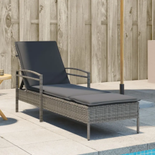 vidaXL Szürke polyrattan napozóágy párnával 63x200x81 cm kerti bútor