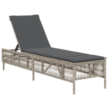vidaXL világosszürke polyrattan napozóágy párnával (4002742) kerti bútor