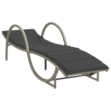 vidaXL világosszürke polyrattan napozóágy párnával 60x199x42 cm kerti bútor