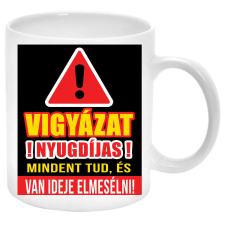 Vigyázat, Nyugdíjas! Mindent tud, és van ideje elmesélni... Bögre (feliratozható) bögrék, csészék