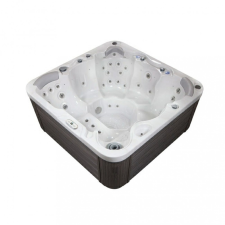 Wellis Jupiter Spa medence Tuscan sun jakuzzi