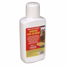  Winter Leg Scrub Concentrate – Csüdsömör lemosó koncentrátum 500 ml lovaknak lófelszerelés