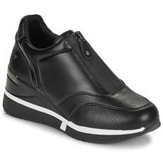 XTI Rövid szárú edzőcipők 143080-BLACK Fekete 39