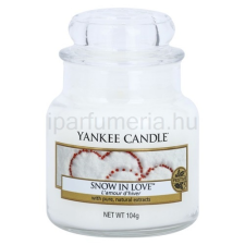  Yankee Candle Snow in Love illatos gyertya  104 g + minden rendeléshez ajándék. kozmetikai ajándékcsomag